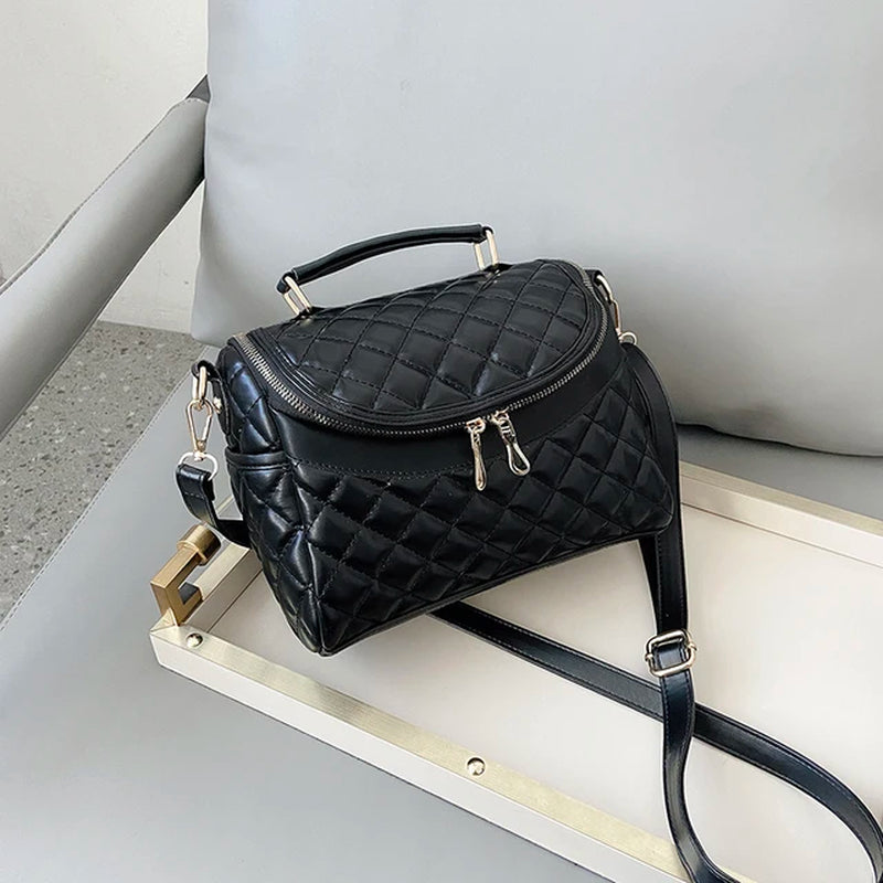 White Balck Crossbody Bags for Women 2024 Soft PU Leather Luxury Designer Handbag Casual Bucket Bag Ladies Purses and Handbags
