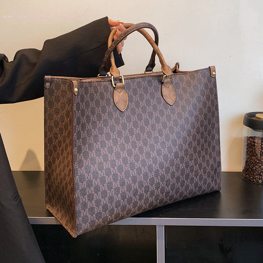 Women Tote Handbags Lady Letters Filled Shoulder Armpit Clutch Purses and Handbags Large Capcity Luxury Deisgner Bags