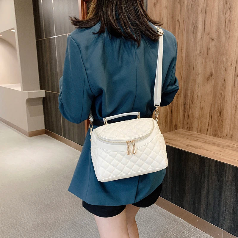 White Balck Crossbody Bags for Women 2024 Soft PU Leather Luxury Designer Handbag Casual Bucket Bag Ladies Purses and Handbags